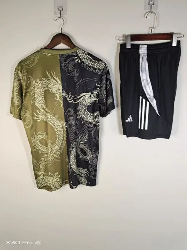25-26 Real Madrid Gold and Black training suit