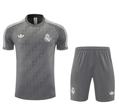 25-26 Completo da allenamento grigio del Real Madrid