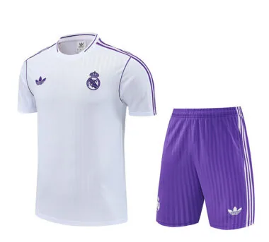 25-26 Completo da allenamento del Real Madrid bianco e viola