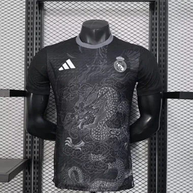 25-26 Real Madrid negro especial jugador versión camiseta