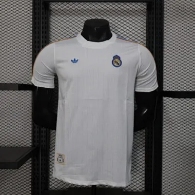 Camiseta retro versión jugador Real Madrid 2025/26