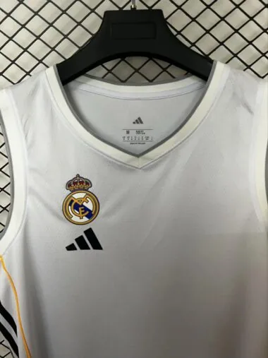 Real Madrid 2025/26 basketball jersey (S-2XL)