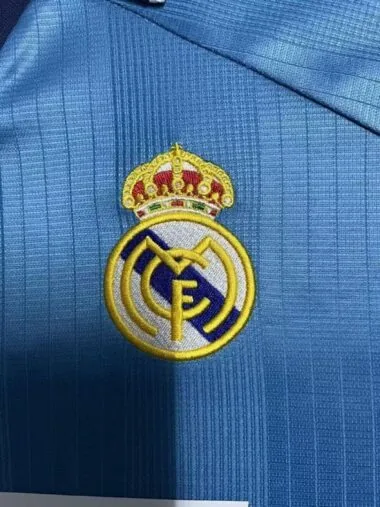 Retro Real Madrid 1999/00 Third away Jersey (S-XXL)