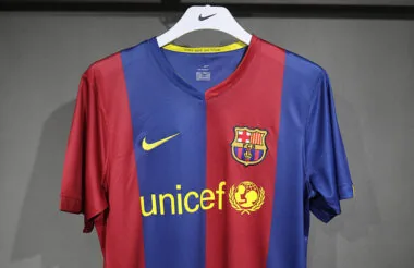 06-07 Barcelona home retro player version jersey