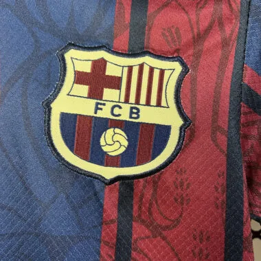 25-26 Barcelona 125th kid kit