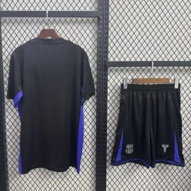 25-26 Barcelona Black Special kid kit