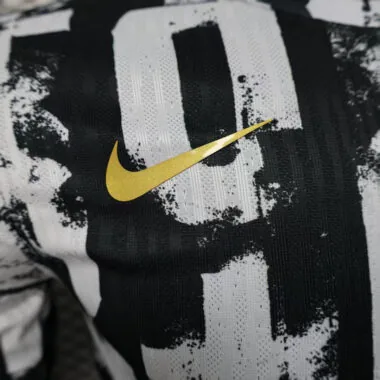 25-26 Barcelona black and white special player version jersey