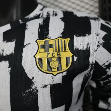 25-26 Barcelona black and white special player version jersey