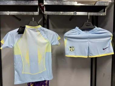 25-26 Barcelona blue and yellow special kid kit
