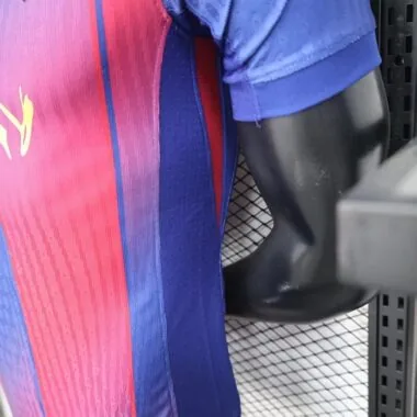 Barcelona 2025/26 Home Player version jersey With New Sponsor