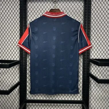 Camiseta retro de visitante del Atlético de Madrid de la temporada 98-99