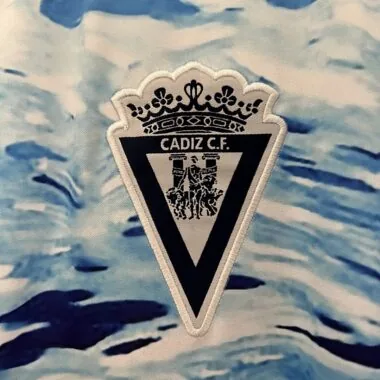 Camisa de edição especial azul do Cádiz 24-25