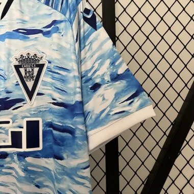 Camisa de edição especial azul do Cádiz 24-25