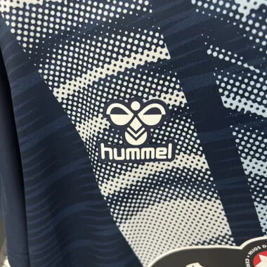 25-26 Celta away jersey