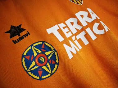 99-00 Valencia away retro jersey