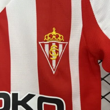 25-26 Sporting Gijon home kid kit
