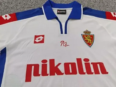 2004 Real Zaragoza home retro jersey