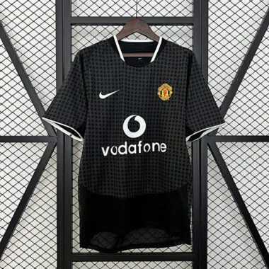 03-05 Manchester United away retro jersey