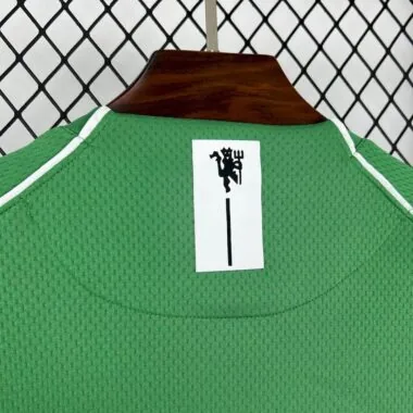 07-08 Manchester United green goalkeeper long sleeve retro jersey