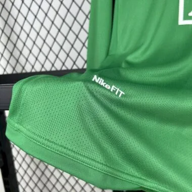 07-08 Manchester United green goalkeeper long sleeve retro jersey
