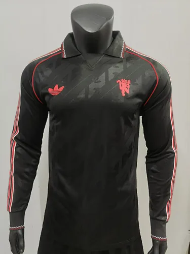 Maillot de joueur à manches longues Manchester United noir, modèle rétro, numéros 24-25