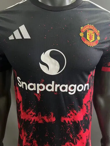 24-25 Manchester United Red sea player version jersey