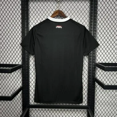 24-25 Manchester United black goalkeeper jersey