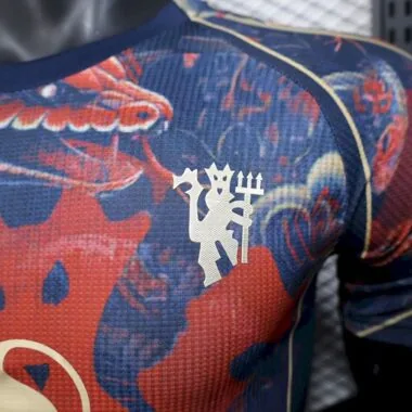 Maillot « Snake Special » de Manchester United, version joueur, numéros 25 et 26