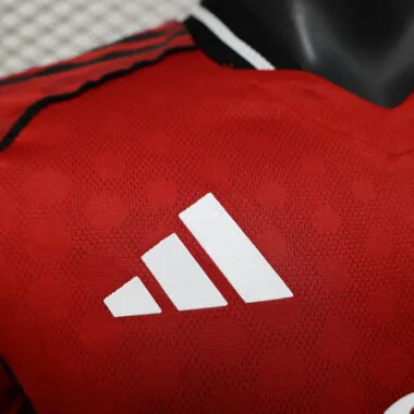 25-26 Manchester United maillot version joueur domicile