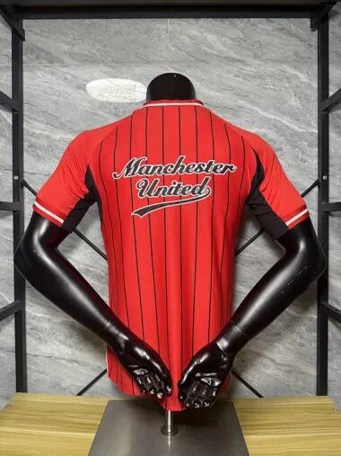 25-26 Manchester United red baseball player version jersey