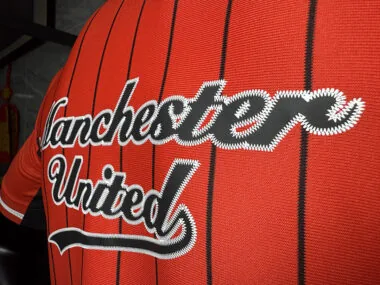 25-26 Manchester United red baseball player version jersey