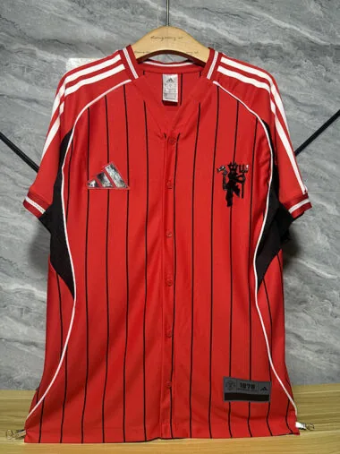 25-26 Manchester United red baseball player version jersey