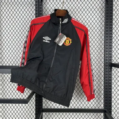 Manchester United 1998/99 red and black windreaker