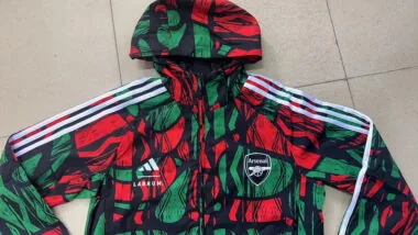24-25 Arsenal red and green windbreaker