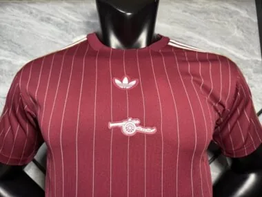 Arsenal 2025/26 red retro version player version jersey (S-2XL)