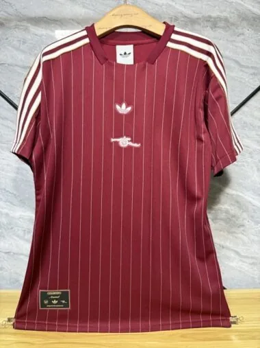 Arsenal 2025/26 red retro version player version jersey (S-2XL)
