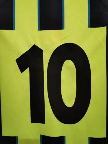 98-99 Manchester City away