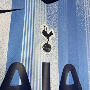 24-25 Tottenham away kid kit