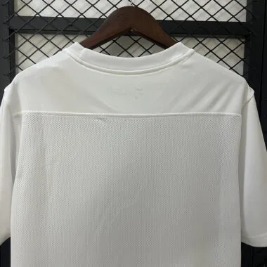 25-26 Tottenham Pre-match jersey