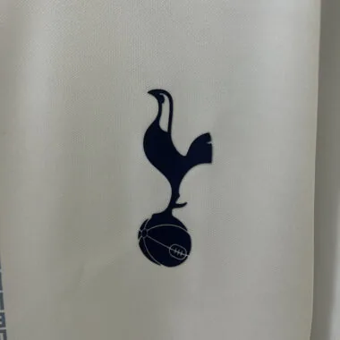 25-26 Tottenham Pre-match jersey