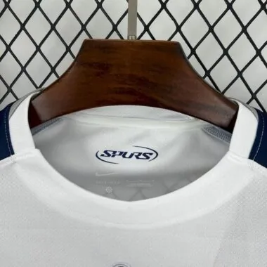 25-26 Tottenham home jersey