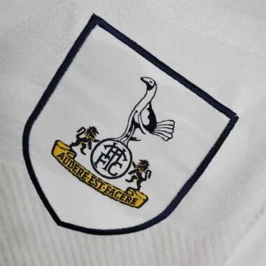 94-95 Tottenham (en casa)