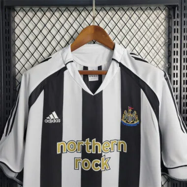 04-06 Newcastle home