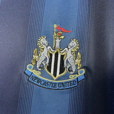 05-06 Newcastle United Away Retro (S-XXL)