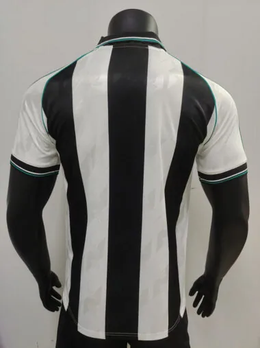 24-25 Newcastle Retro Model Player version jersey