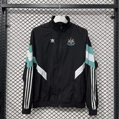 25-26 Newcastle black windbreaker