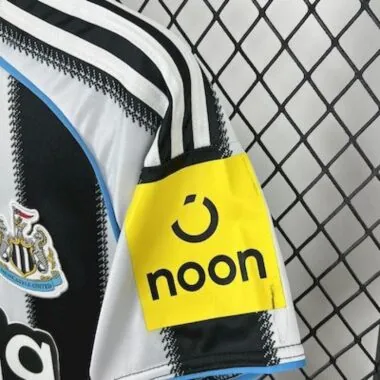 25-26 Newcastle home jersey