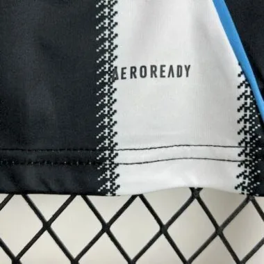 25-26 Newcastle home jersey