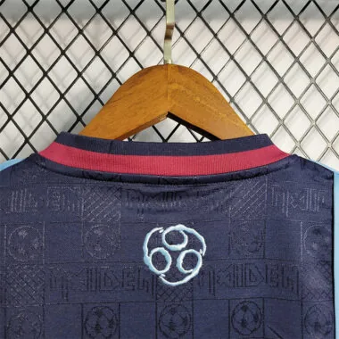 2011 West Ham Iron Maiden Home