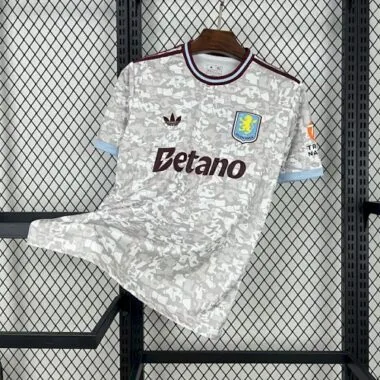 25-26 Terza maglia dell'Aston Villa